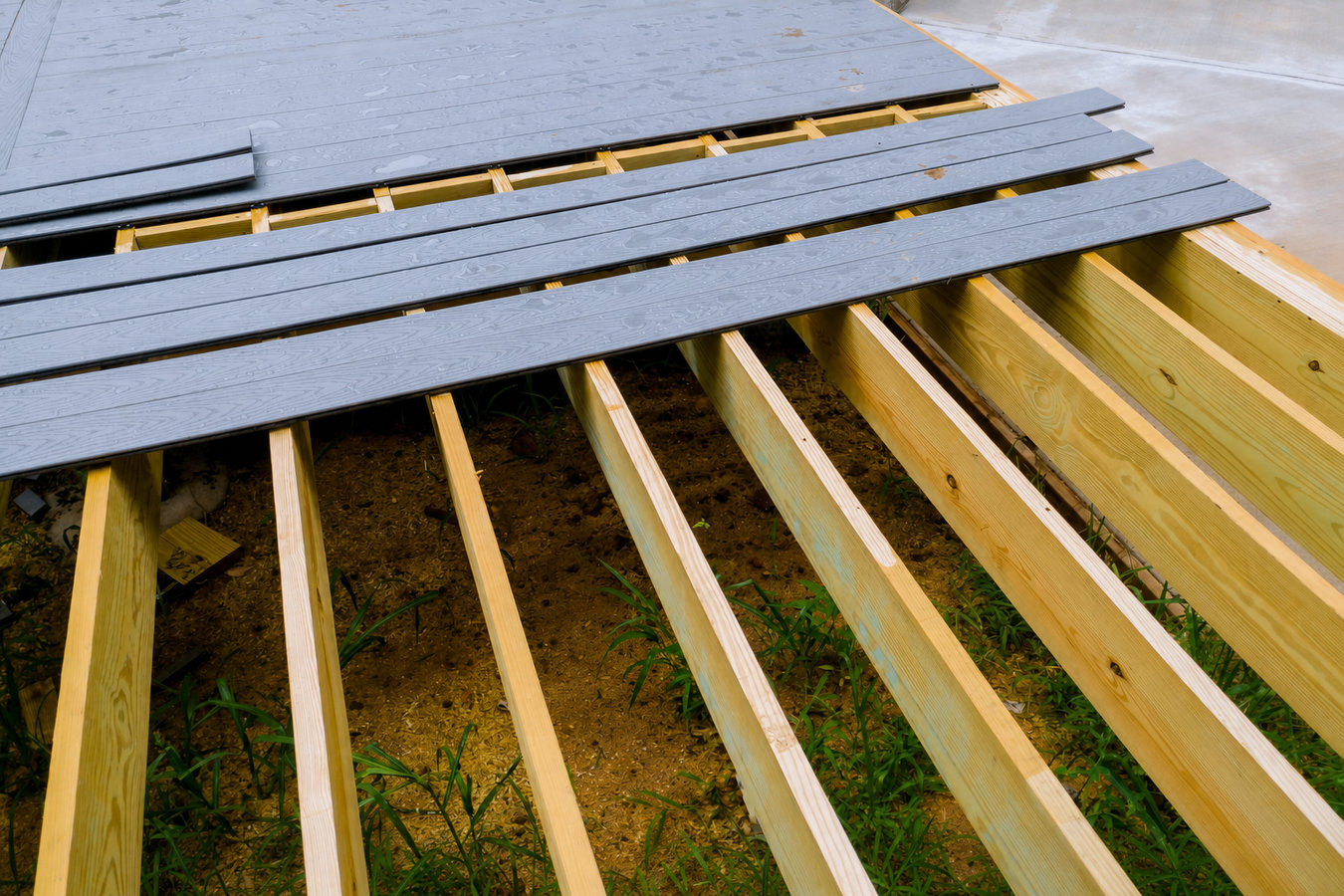 Trex deck installation